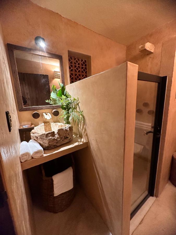 Casa Silice Guesthouse Valladolid  Ngoại thất bức ảnh