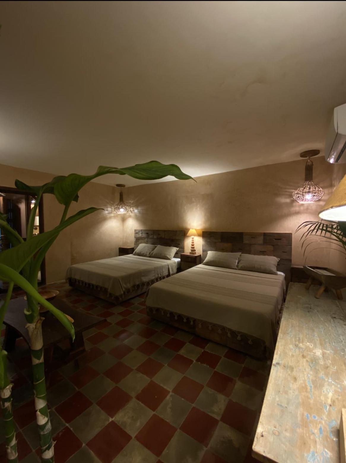 Casa Silice Guesthouse Valladolid  Ngoại thất bức ảnh