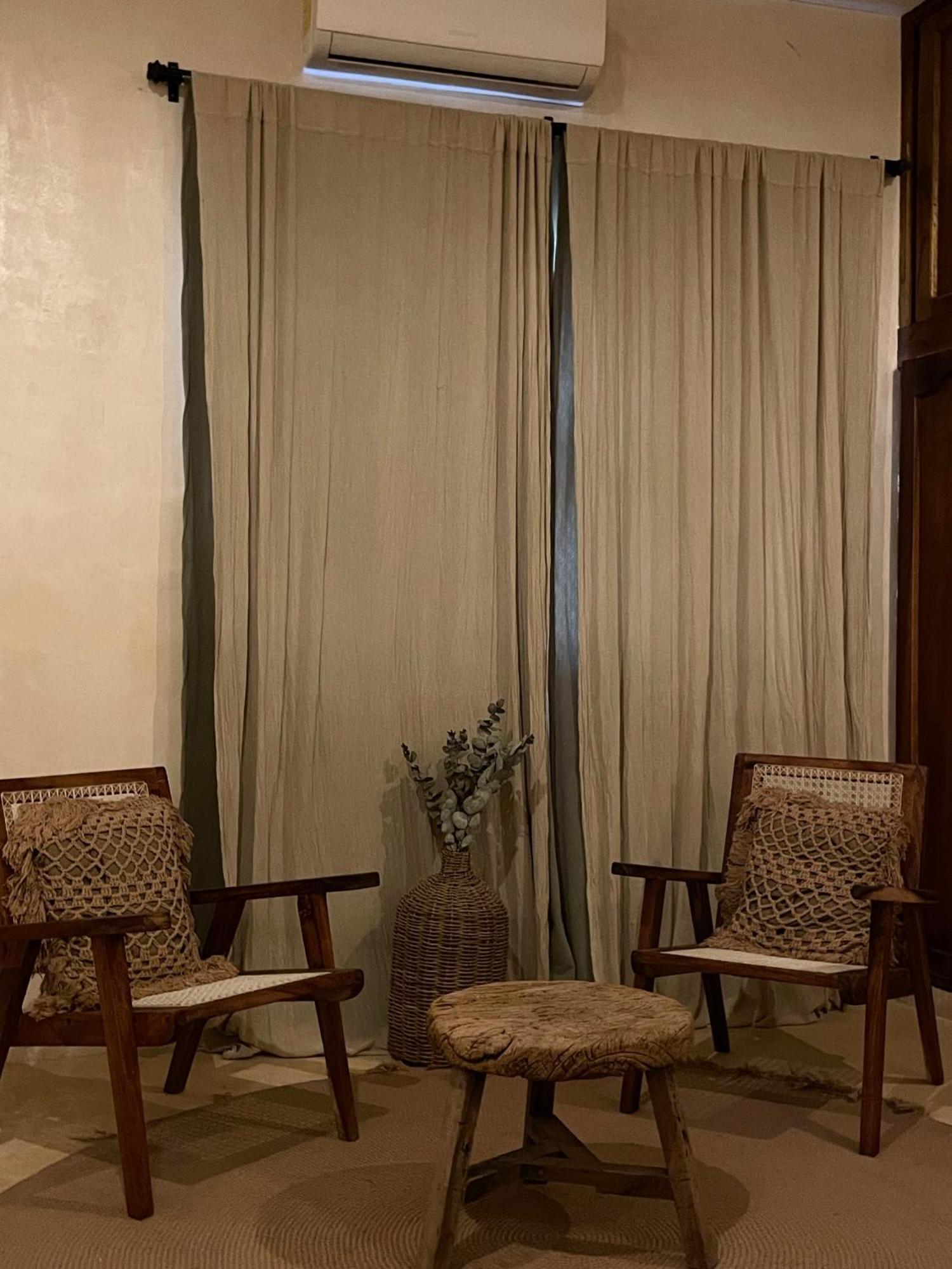 Casa Silice Guesthouse Valladolid  Ngoại thất bức ảnh