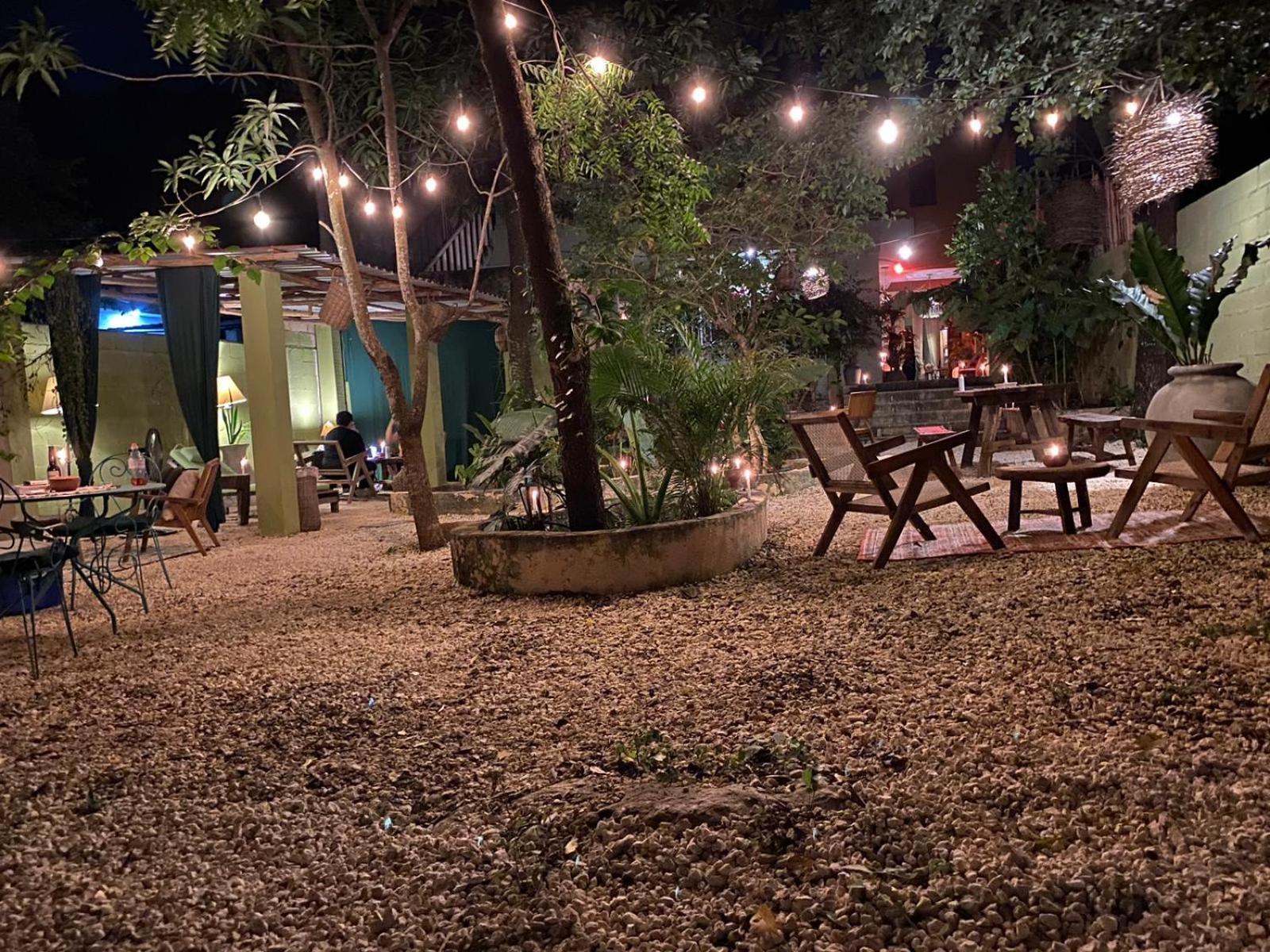 Casa Silice Guesthouse Valladolid  Ngoại thất bức ảnh